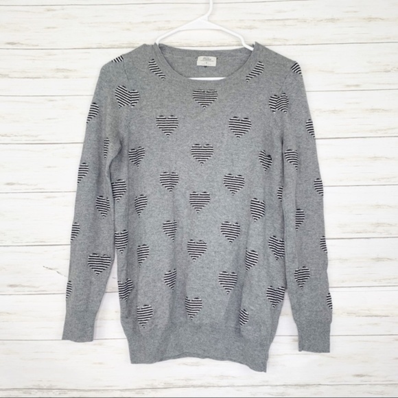 Sweaters - Wallace | Grey Heart Printed Sweater